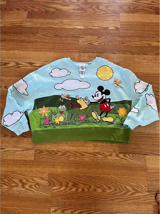 Disney Sweaters - Disney Mickey Garden Crewneck Sweatshirt (M)
